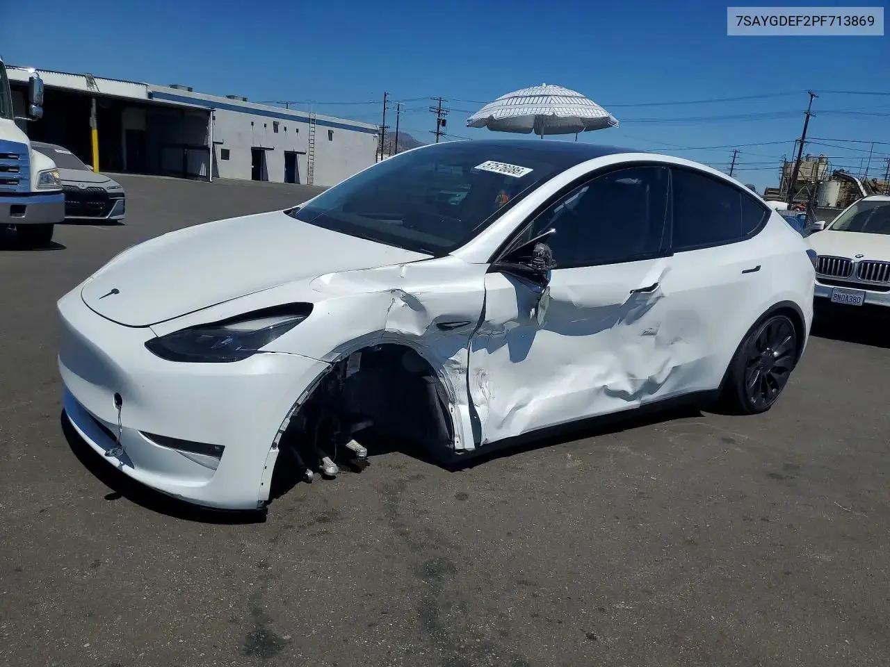 Tesla Model Y 2023