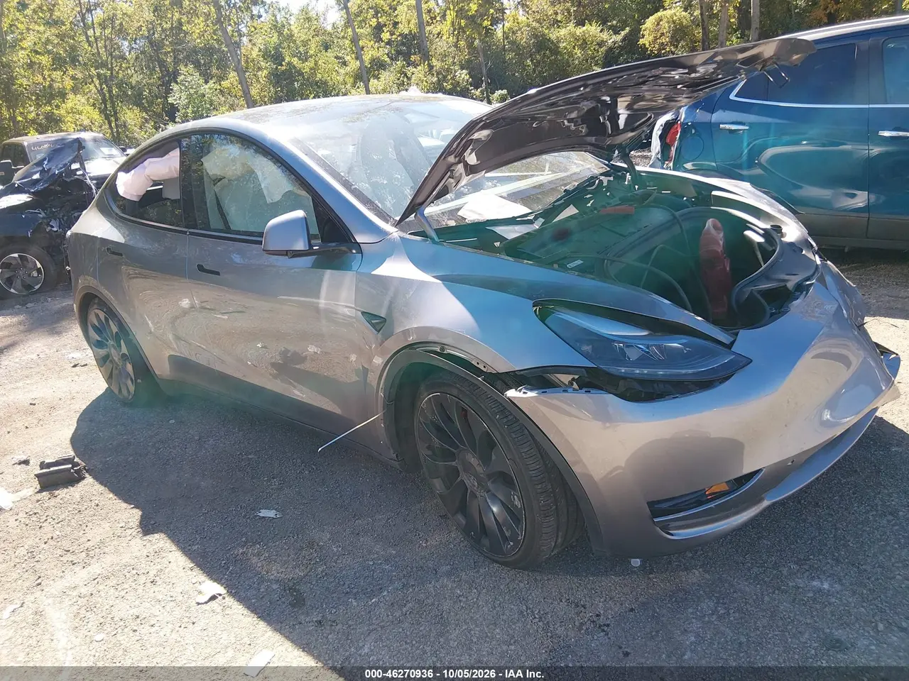 Tesla Model Y 2024