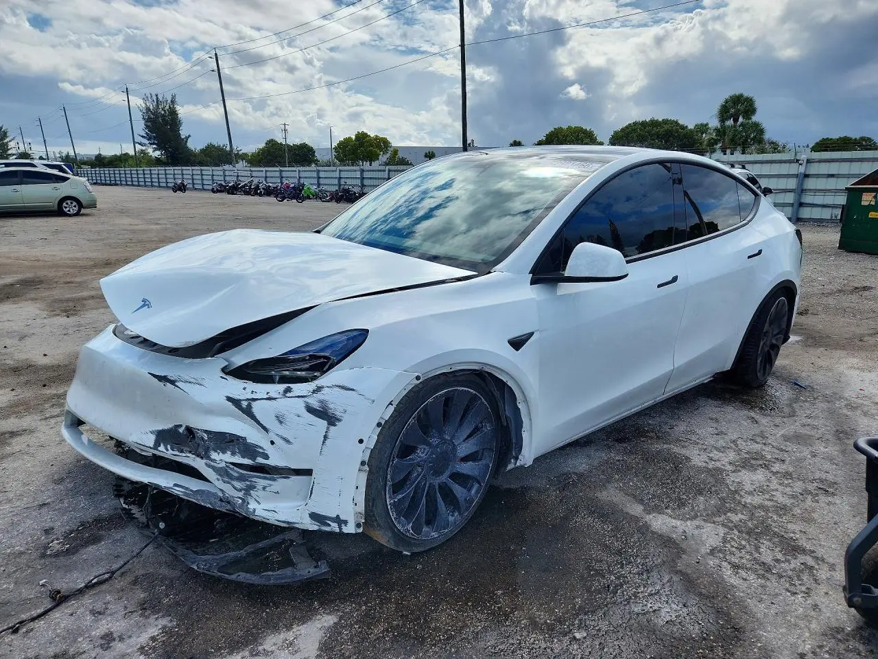 Tesla Model Y 2022