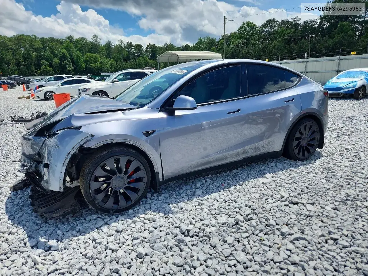 Tesla Model Y 2024