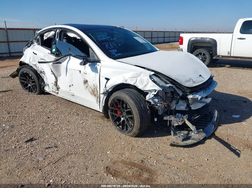 Tesla Model Y Performance Dual Motor All-Wheel Drive 2022