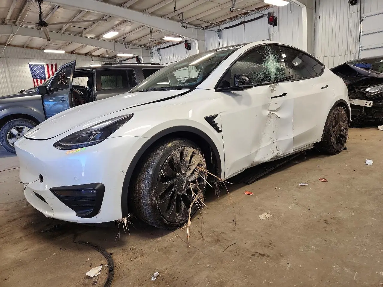 Tesla Model Y 2022
