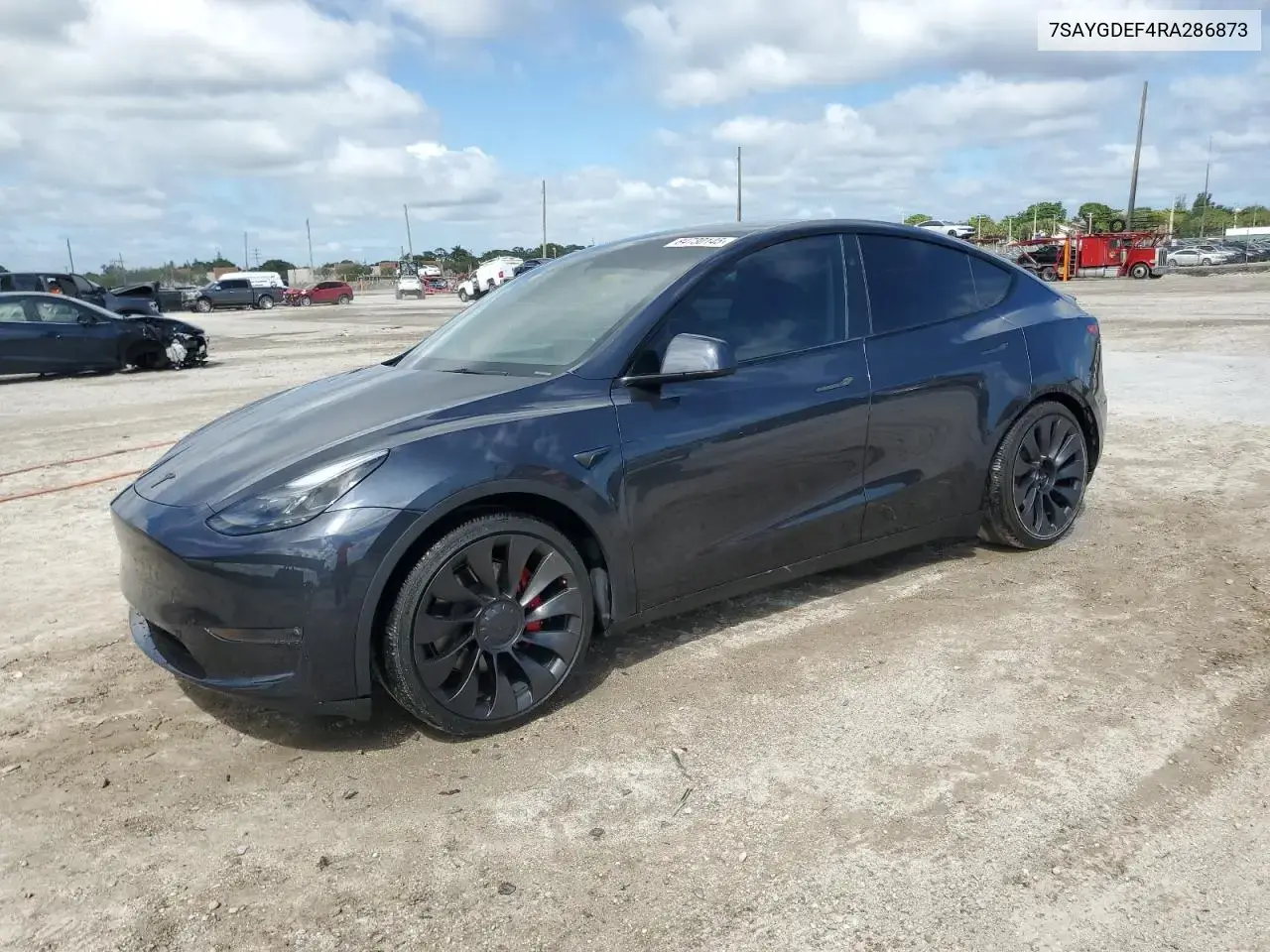Tesla Model Y 2024