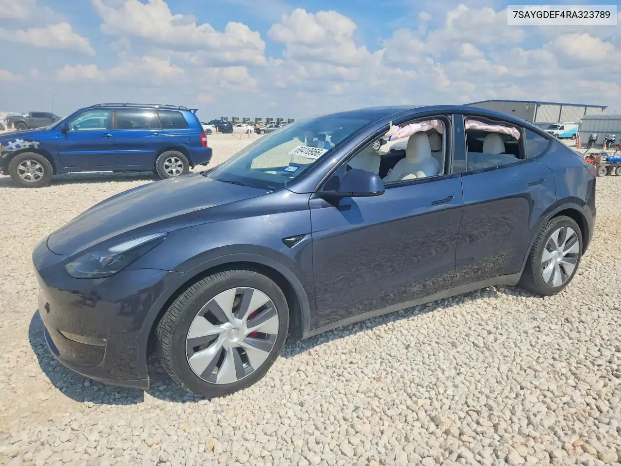 Tesla Model Y 2024