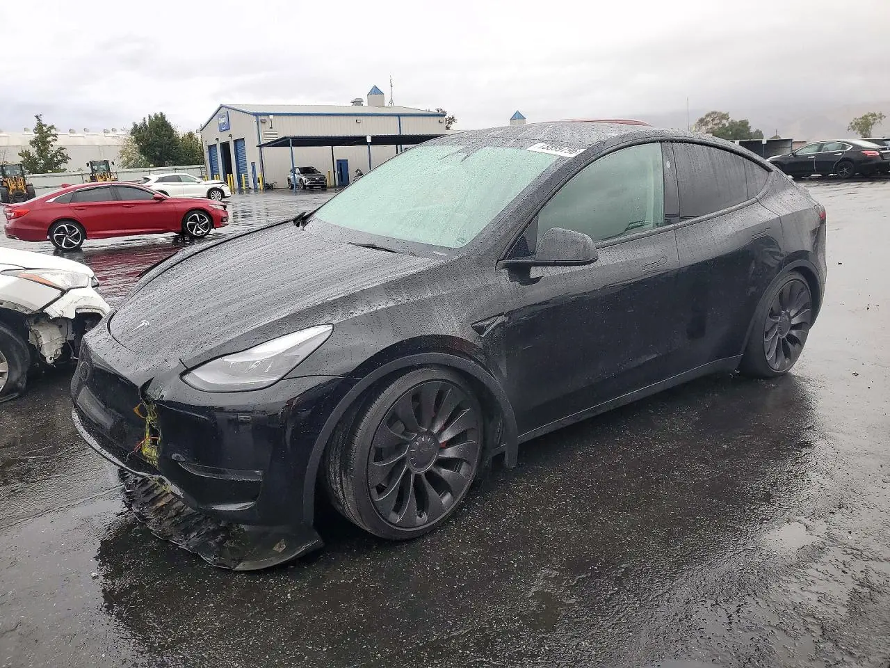 Tesla Model Y 2024