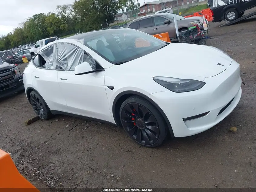 Tesla Model Y Performance Dual Motor All-Wheel Drive 2022