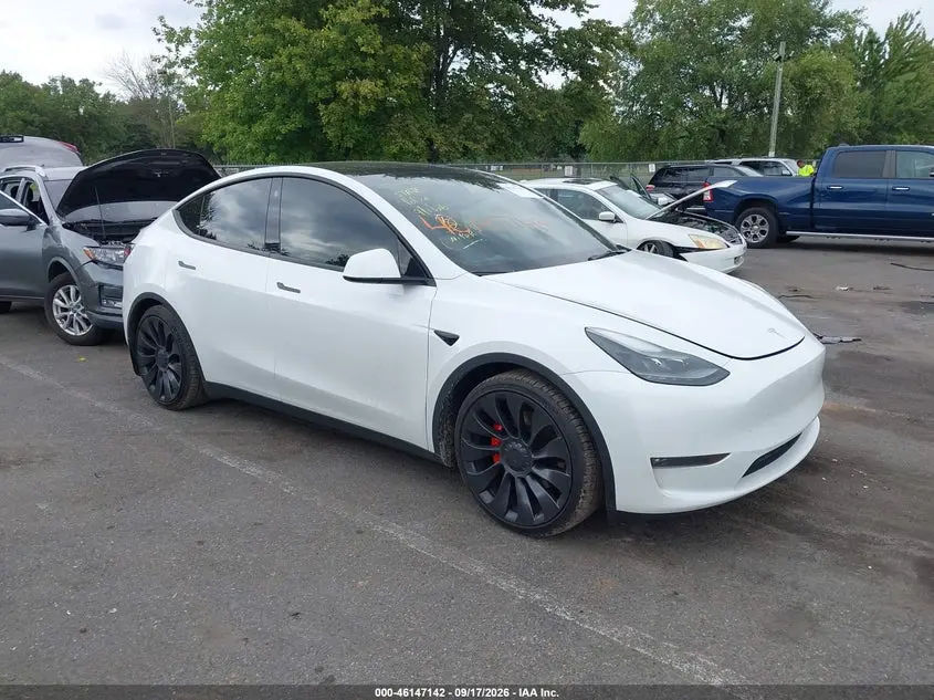 Tesla Model Y Performance Dual Motor All-Wheel Drive 2023