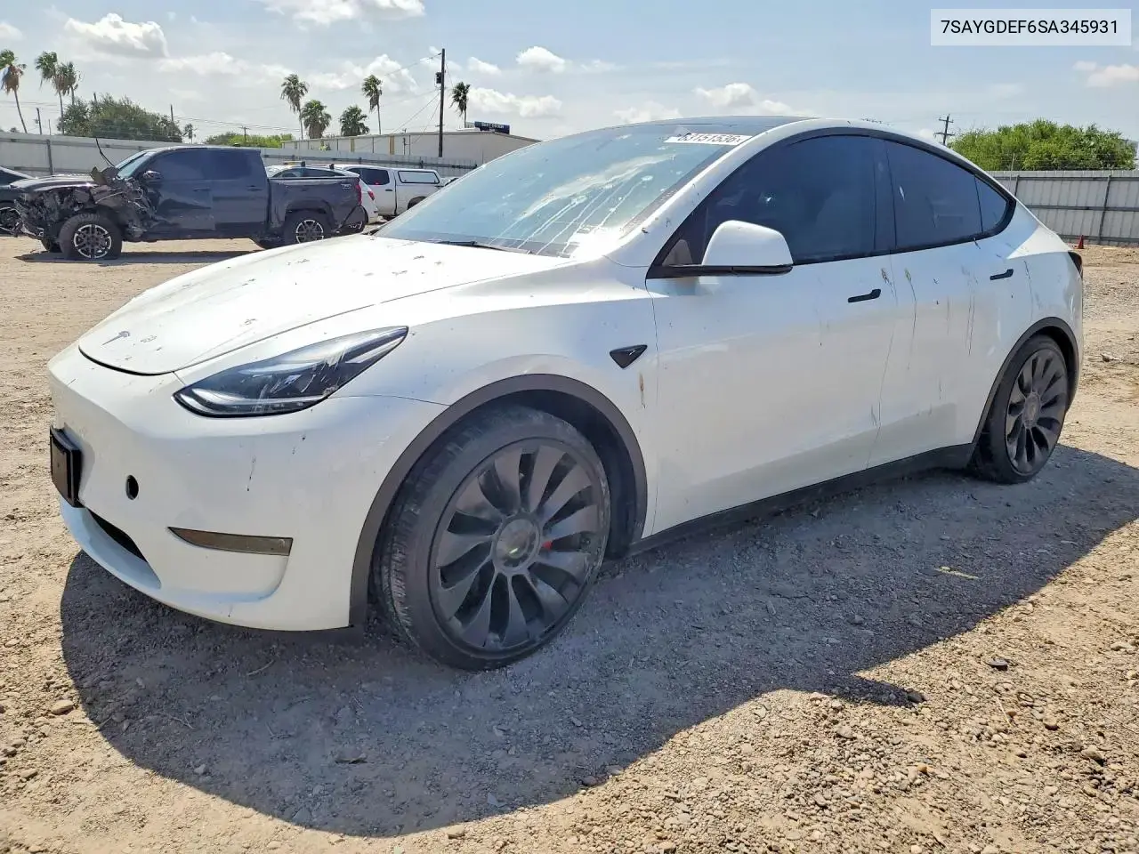 Tesla Model Y 2025