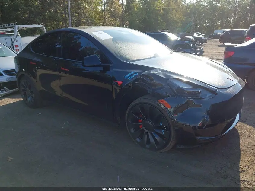 Tesla Model Y Performance Dual Motor All-Wheel Drive 2022