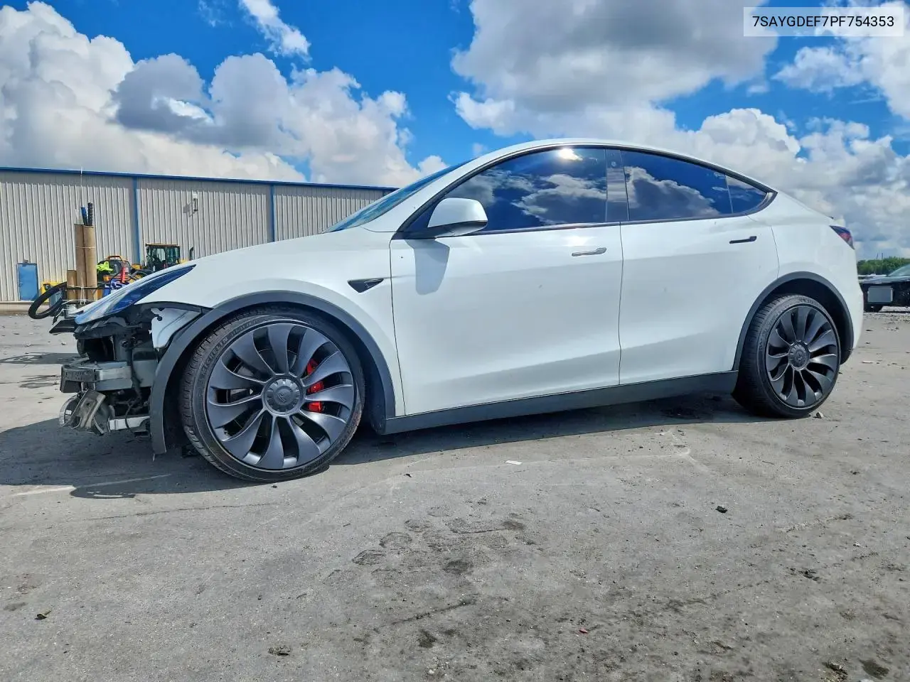 Tesla Model Y 2023