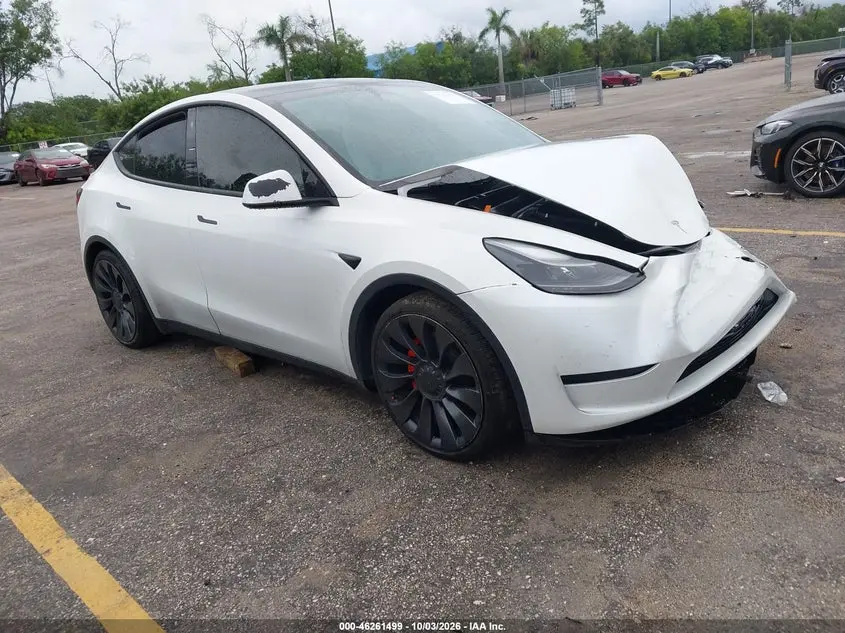 Tesla Model Y Performance Dual Motor All-Wheel Drive 2023