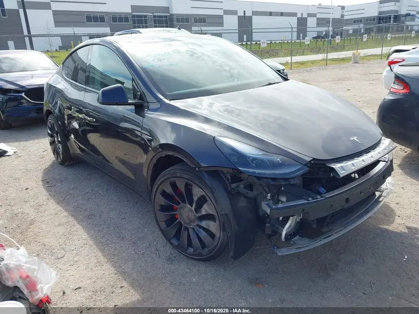 Tesla Model Y Performance Dual Motor All-Wheel Drive 2024