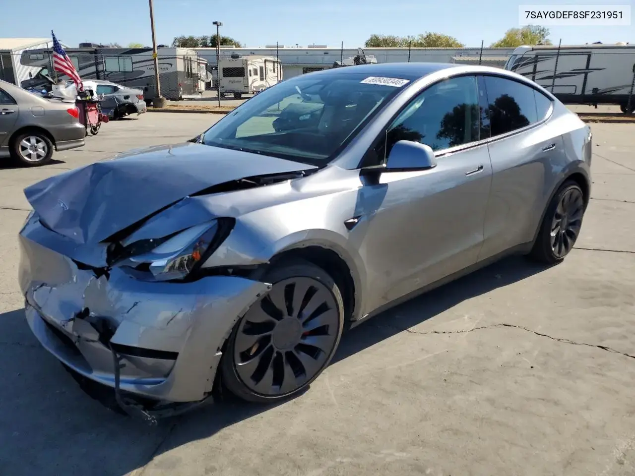 Tesla Model Y 2025