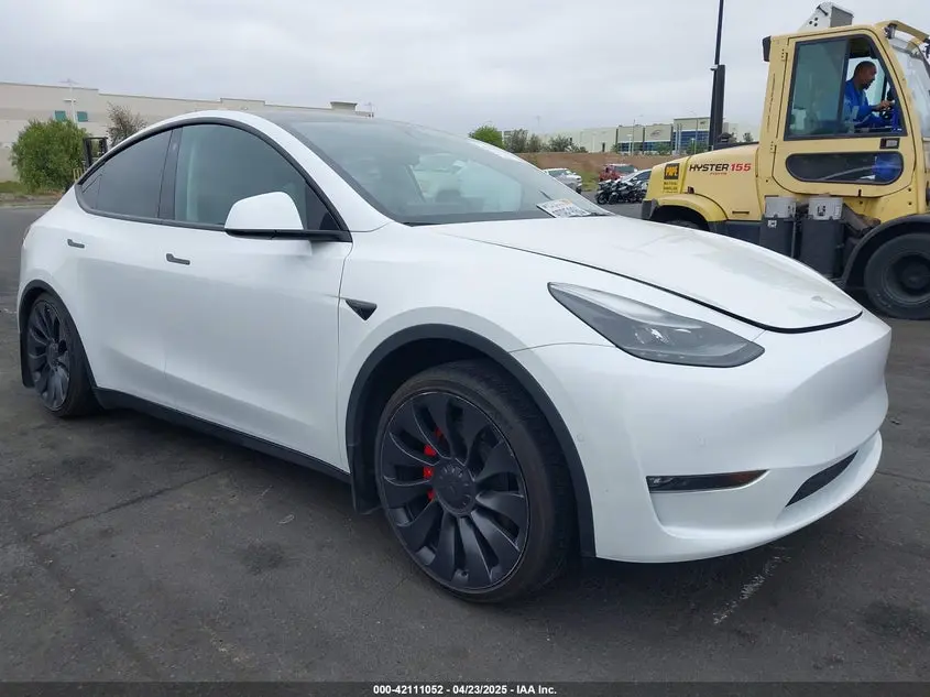 Tesla Model Y Performance Dual Motor All-Wheel Drive 2022