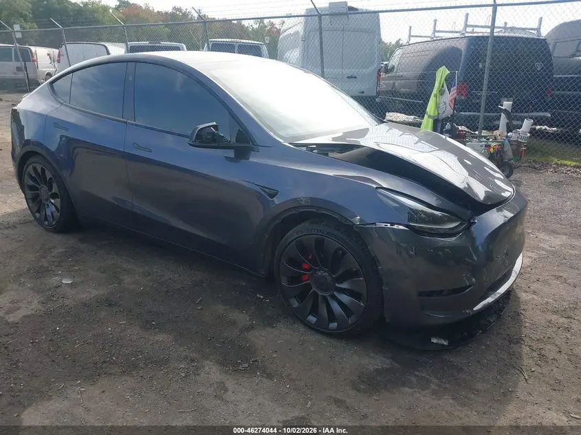 Tesla Model Y Performance Dual Motor All-Wheel Drive 2023