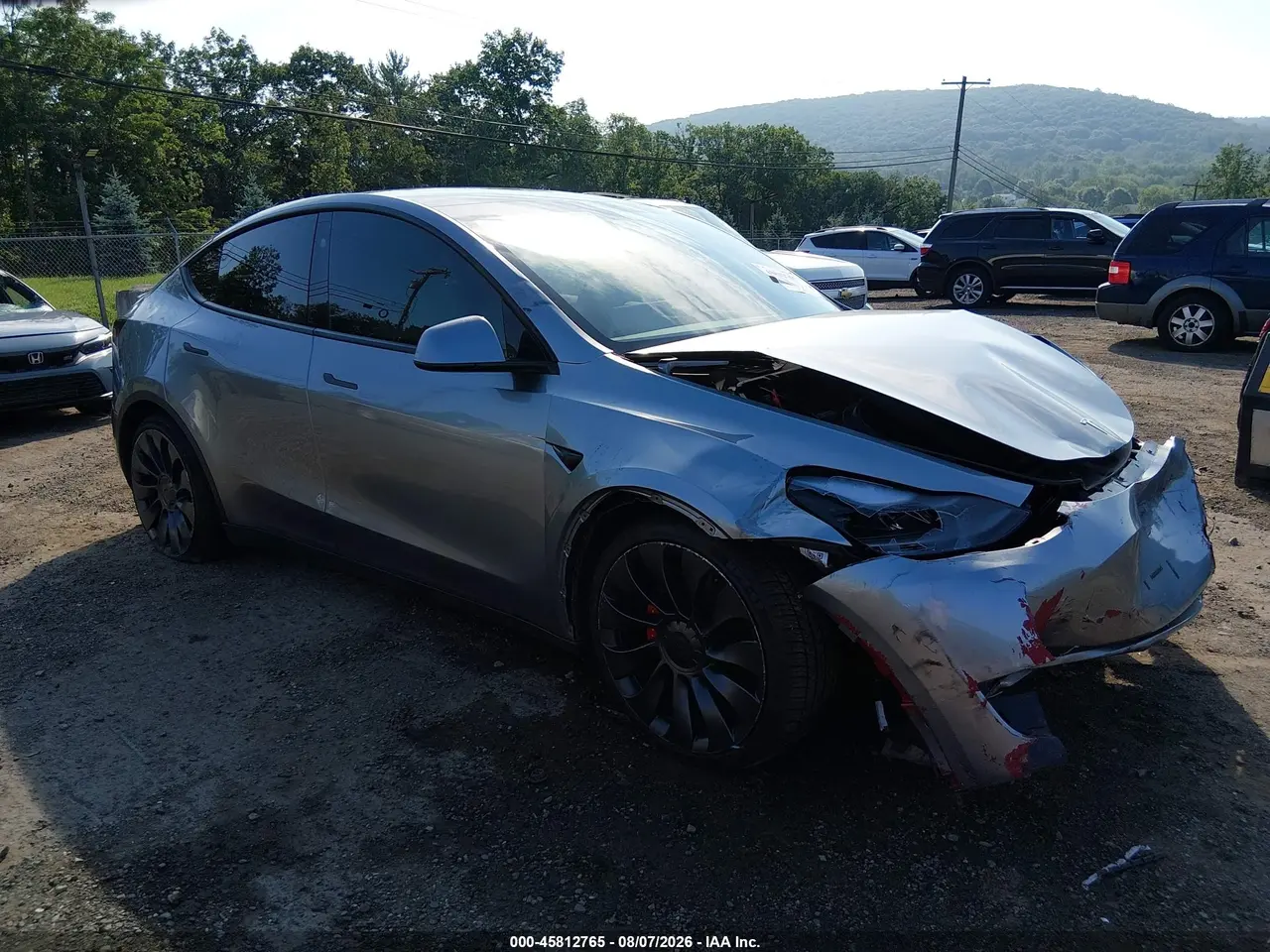 Tesla Model Y Performance Dual Motor All-Wheel Drive 2024