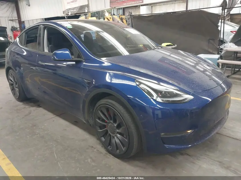 Tesla Model Y Performance Dual Motor All-Wheel Drive 2025