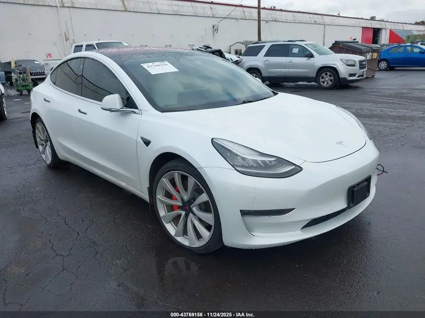 Tesla Model 3 2018