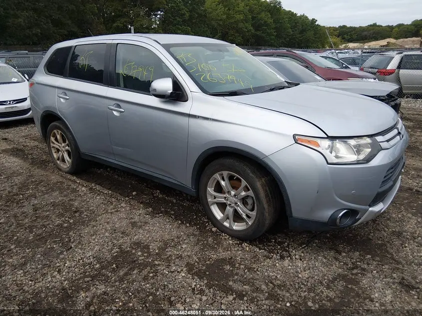 Mitsubishi Outlander Se 2015