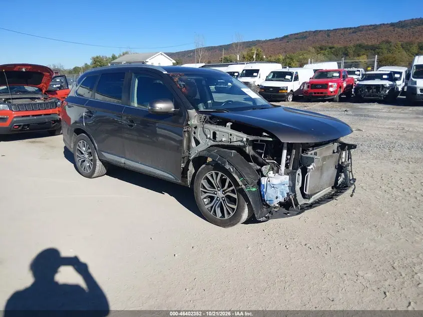 Mitsubishi Outlander Se/Sel 2017