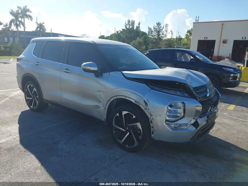 Mitsubishi Outlander Es 2.5 2Wd 2022