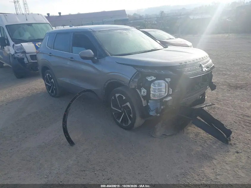 Mitsubishi Outlander Black Edition 2Wd/Se 2.5 2Wd/Se Launch Edition 2Wd 2022