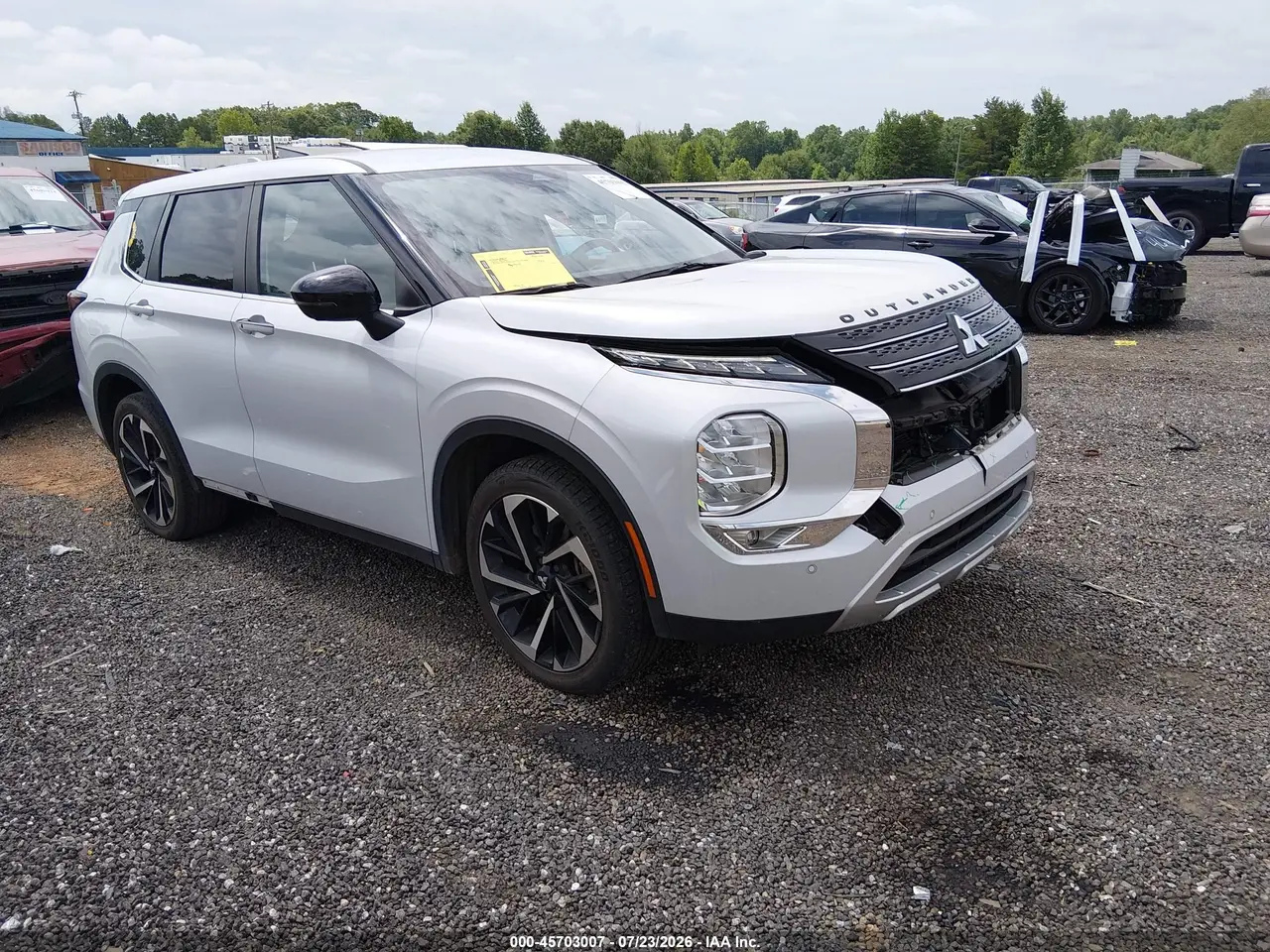 Mitsubishi Outlander Black Edition 2Wd/Se 2.5 2Wd/Se Launch Edition 2Wd 2022