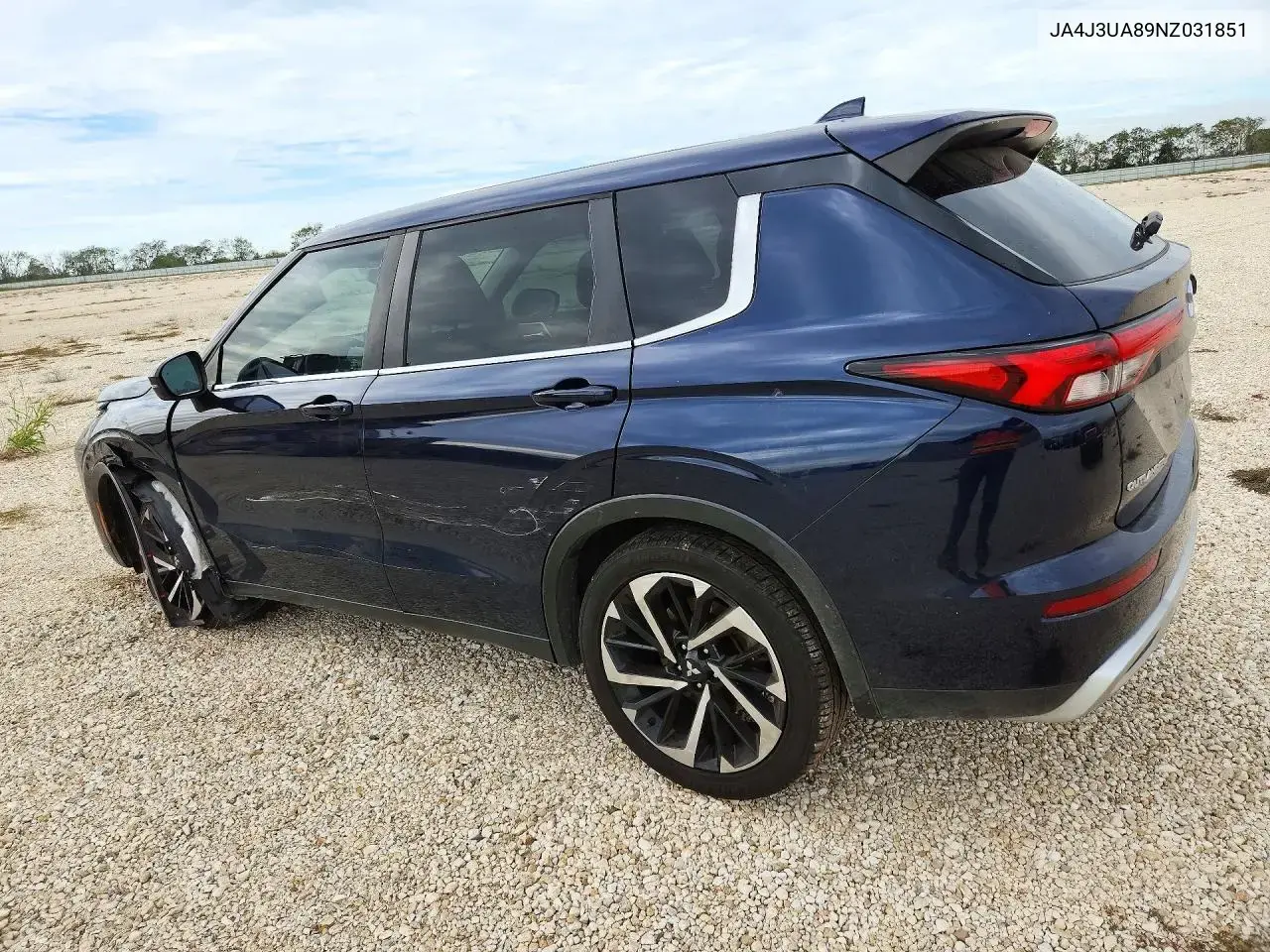 Mitsubishi Outlander Se 2022
