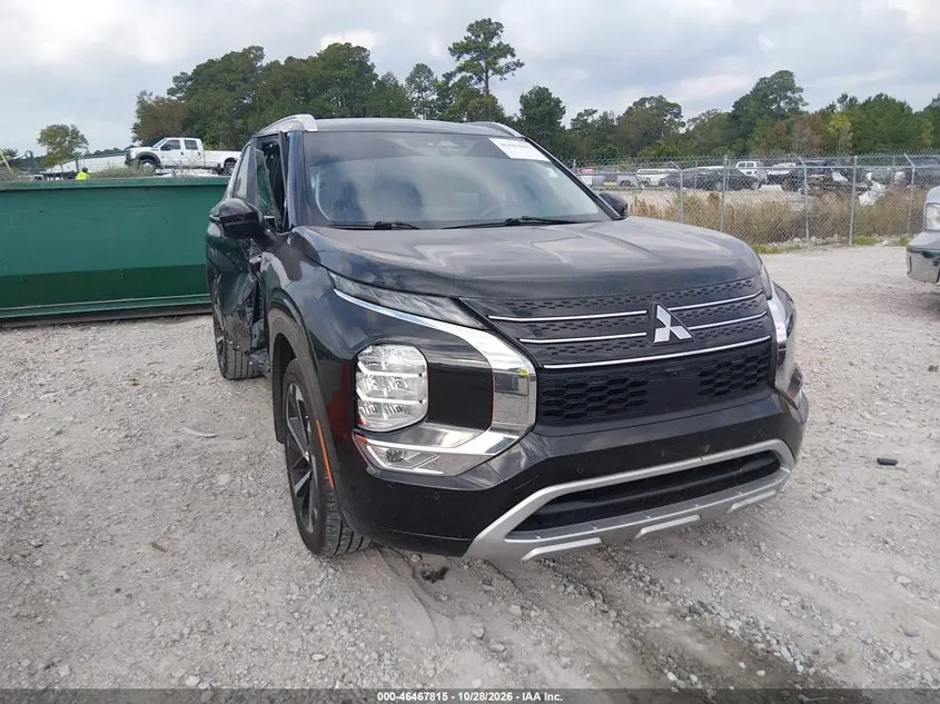 Mitsubishi Outlander Sel 2.5 2Wd 2023