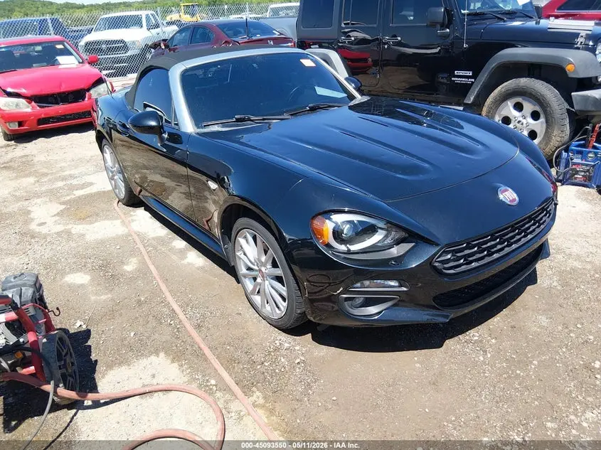 Fiat 124 Spider Lusso 2020