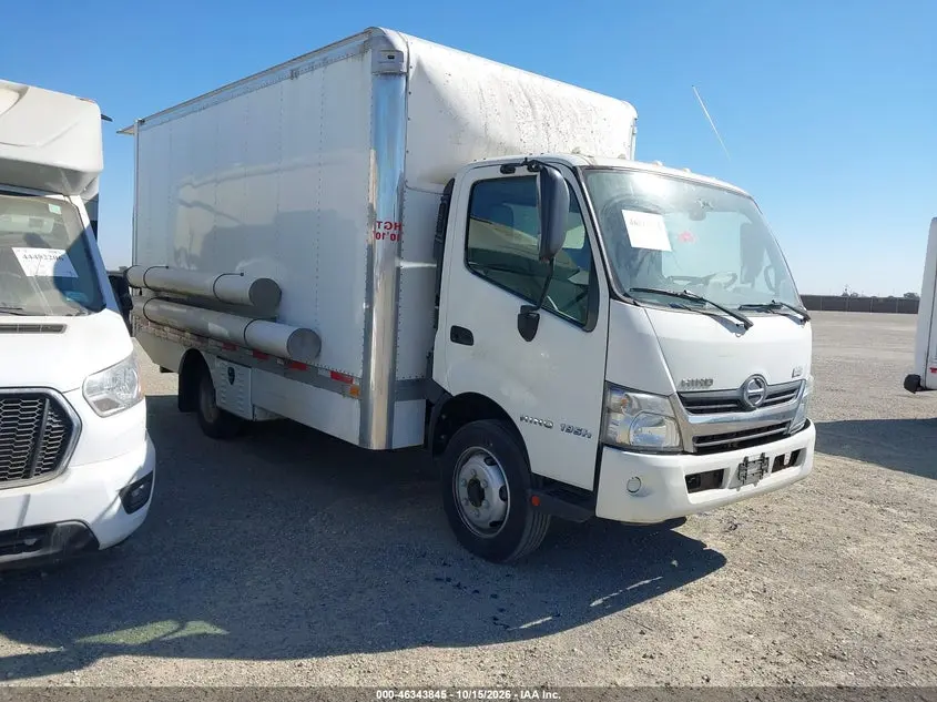 Hino 195 2015