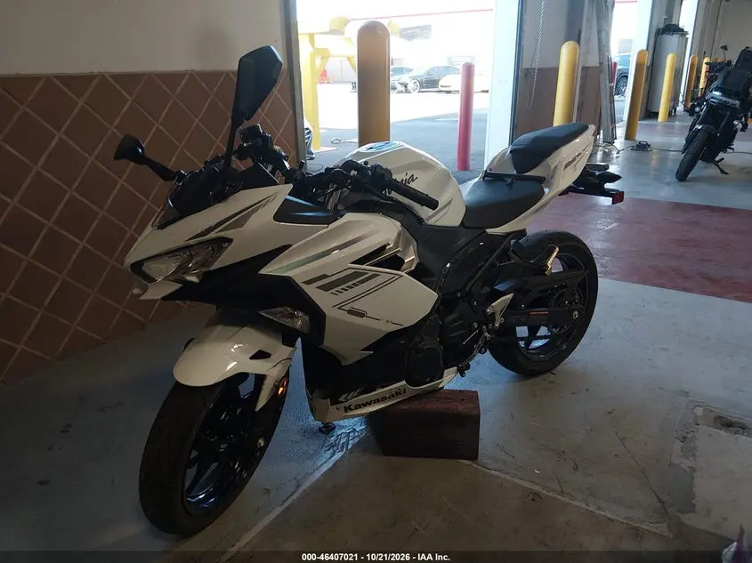 Kawasaki Ex400 2023