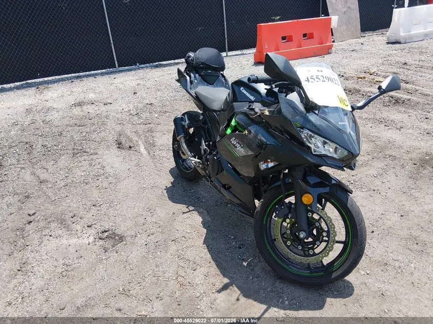 Kawasaki Ex400 2023