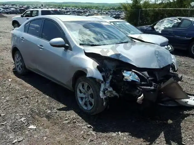 Mazda Mazda3I 2013