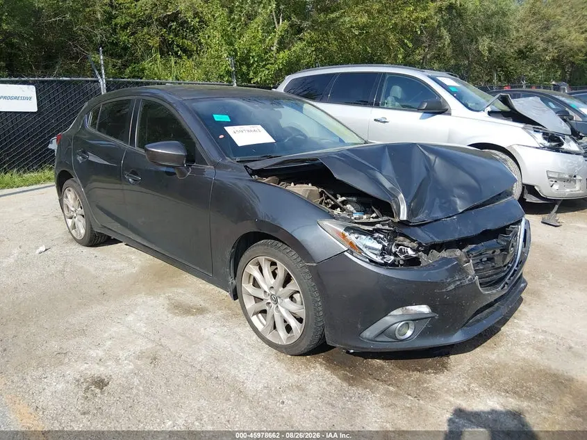 Mazda Mazda3 S Touring 2016