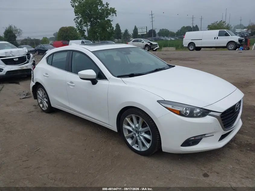 Mazda Mazda3 Grand Touring 2017