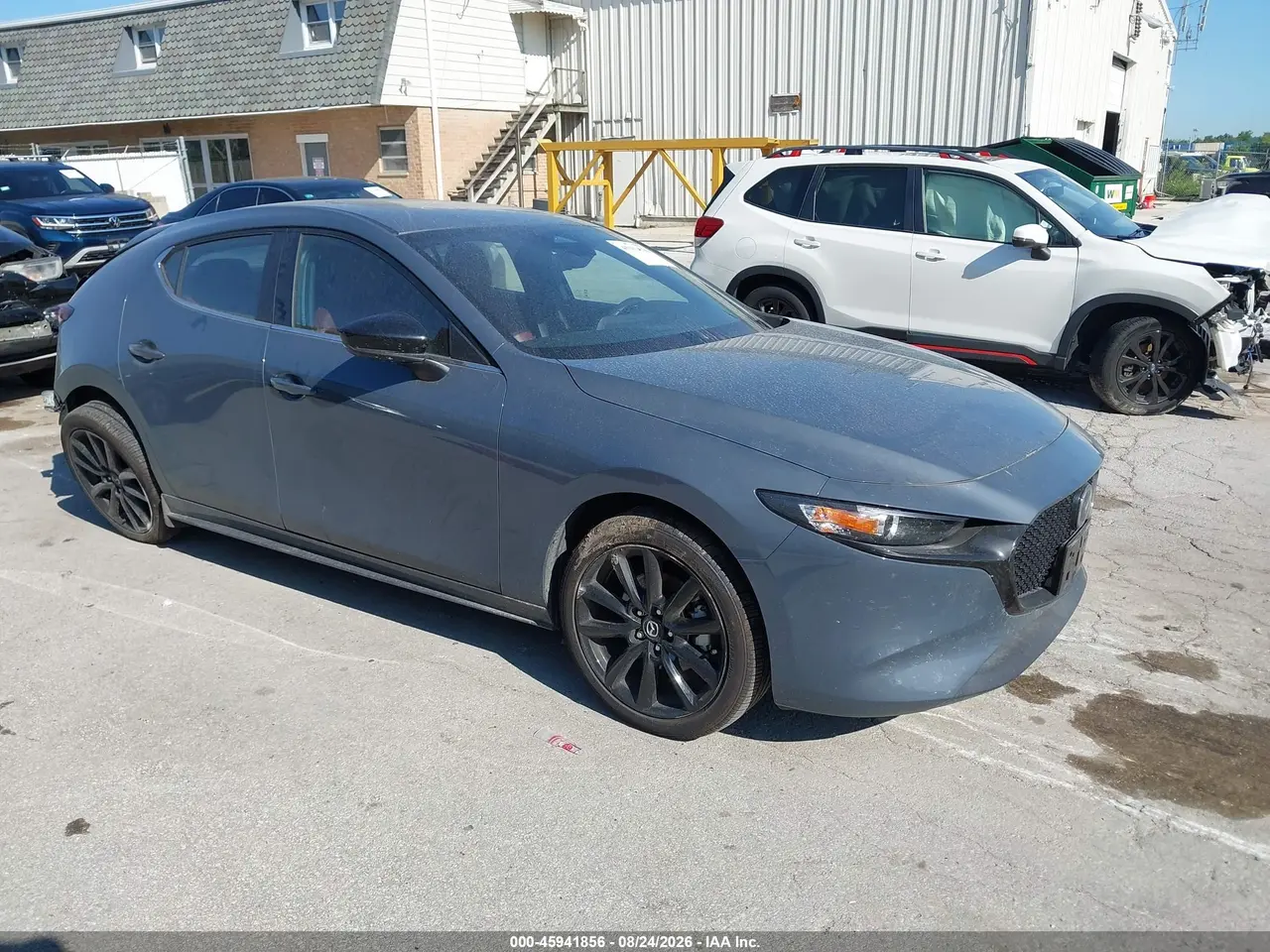 Mazda Mazda3 2.5 S Carbon Edition 2025