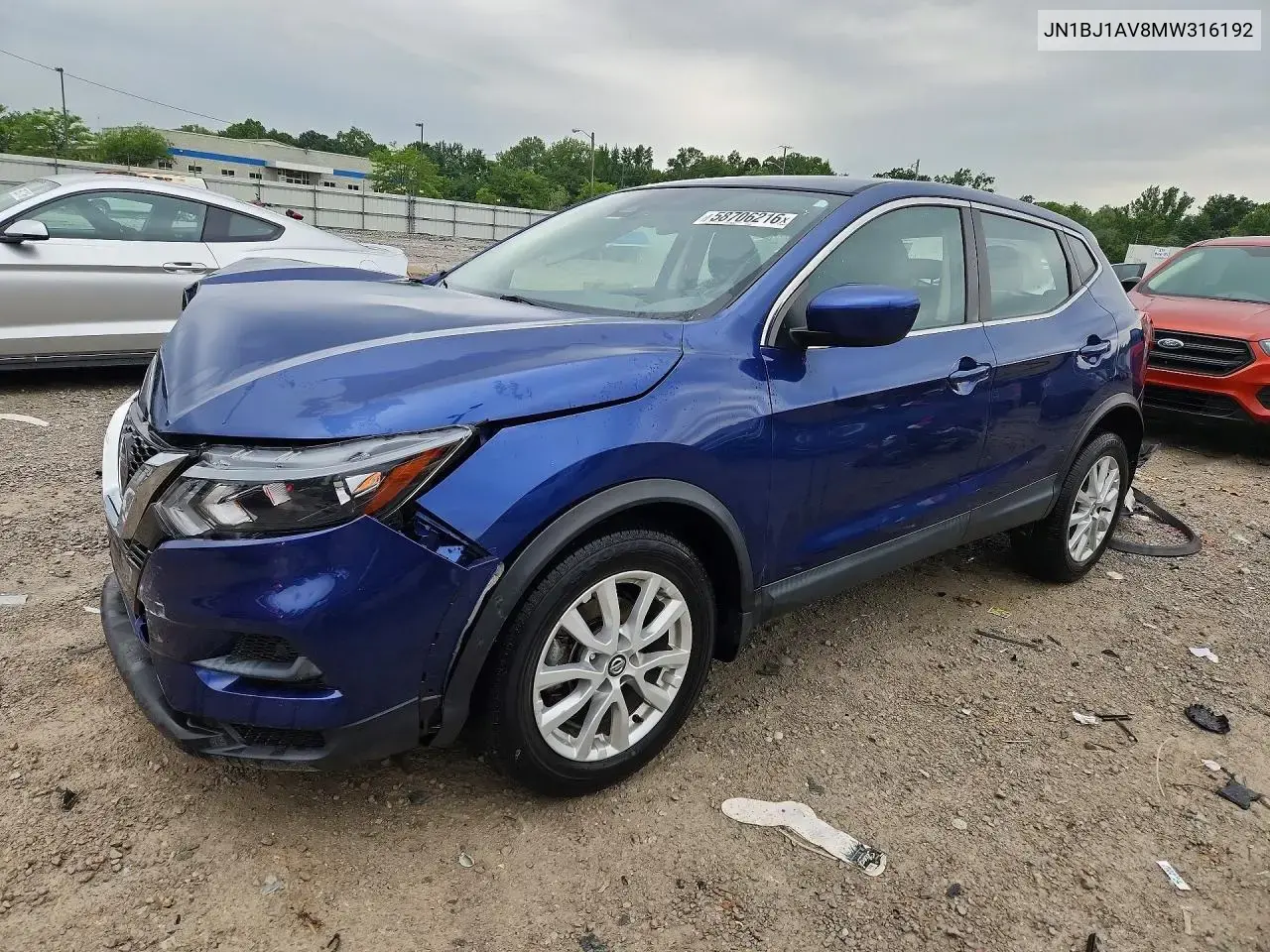 Nissan Rogue Sport S 2021