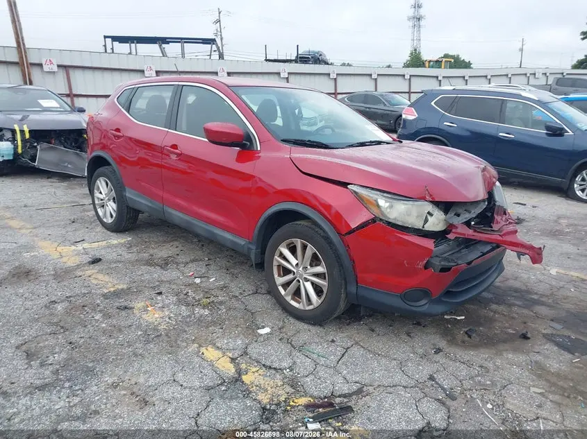 Nissan Rogue Sport S 2018