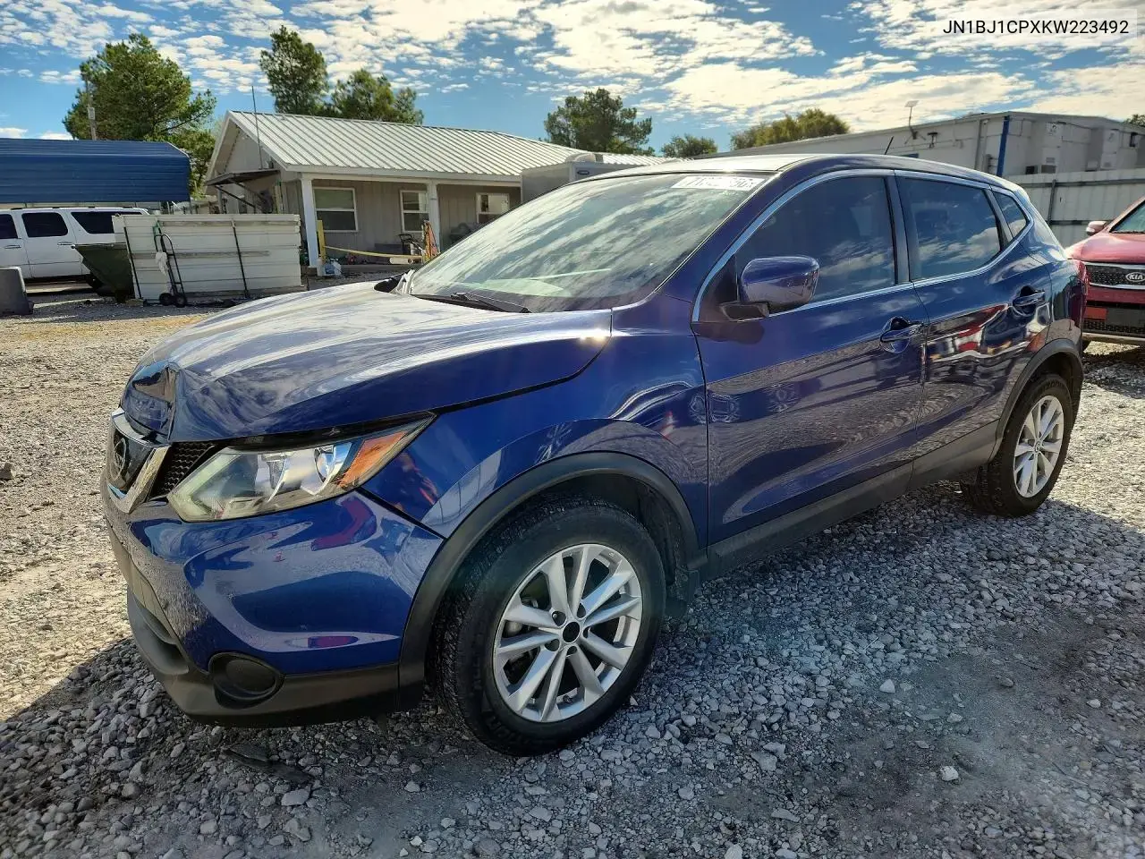 Nissan Rogue Sport S 2019