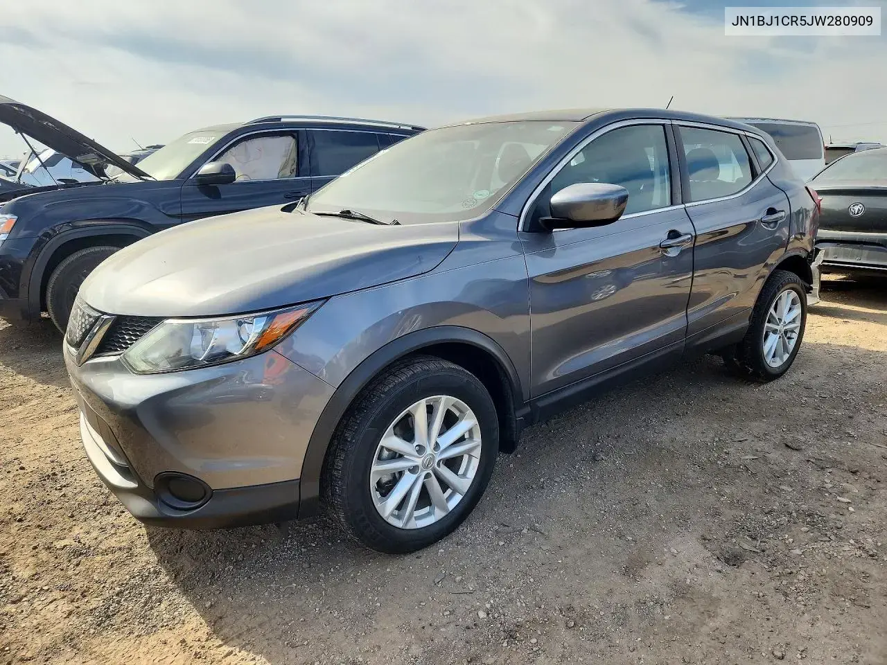 Nissan Rogue Sport S 2018