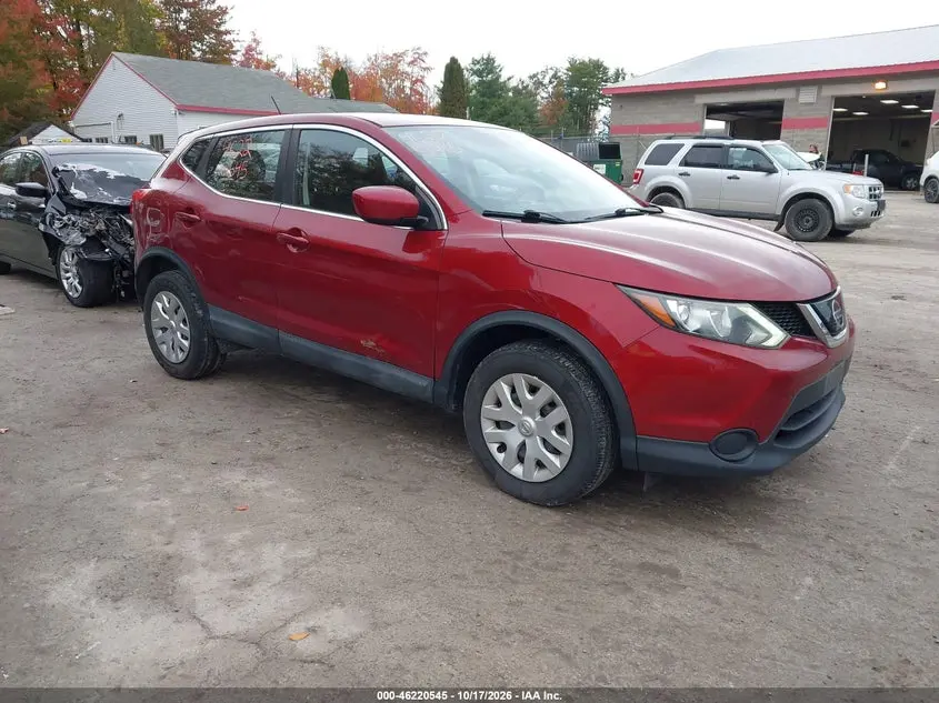 Nissan Rogue Sport S 2019