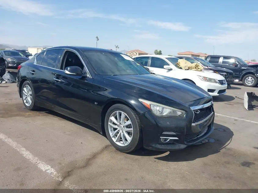 Infiniti Q50 Premium 2015