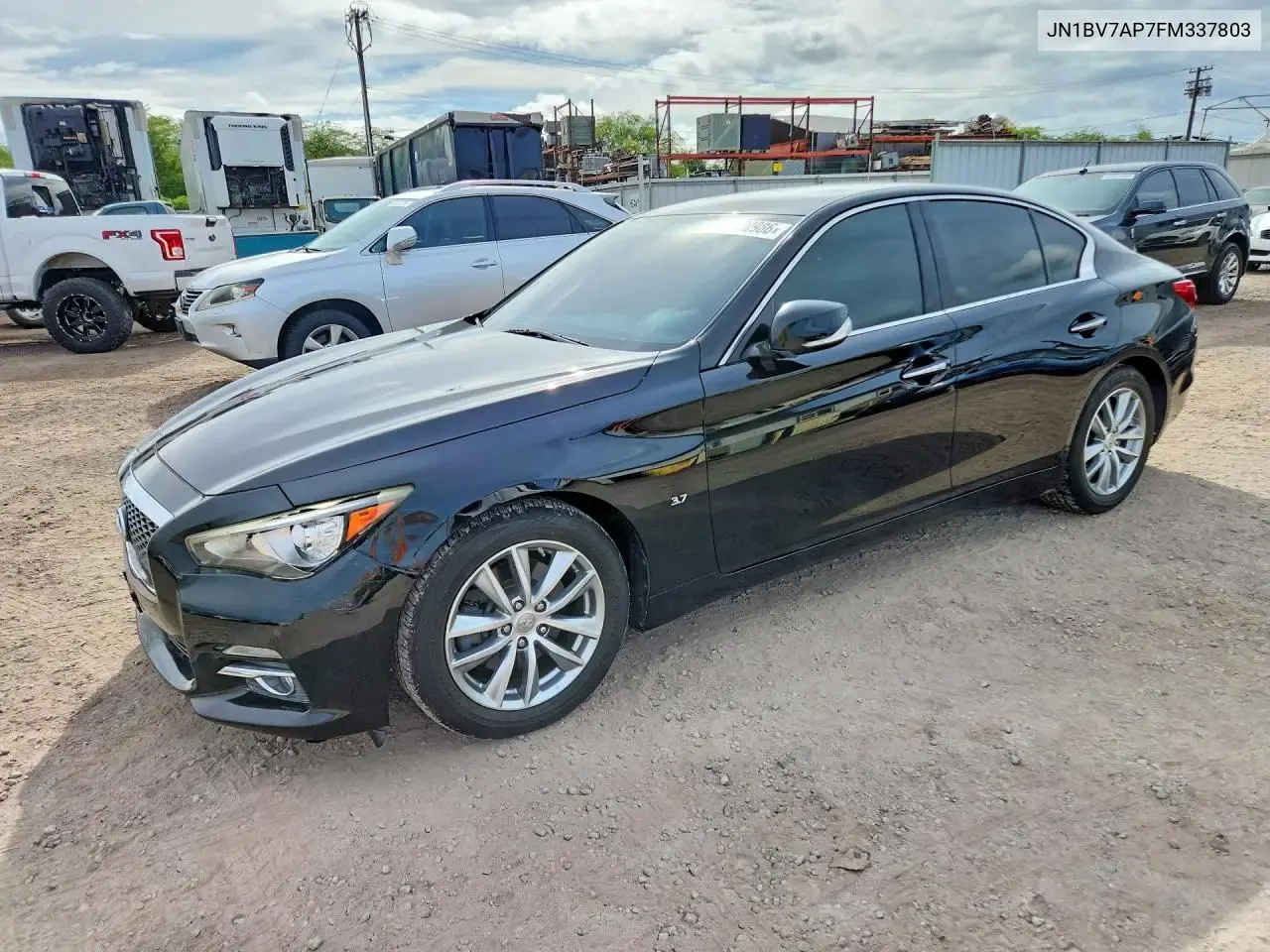 Infiniti Q50 Base 2015
