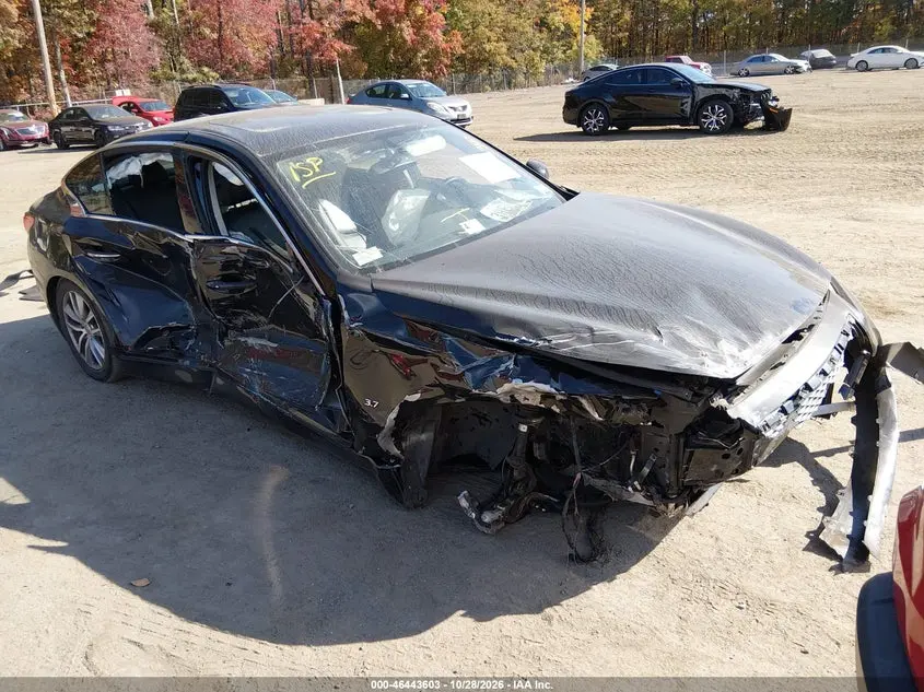 Infiniti Q50 Premium 2015