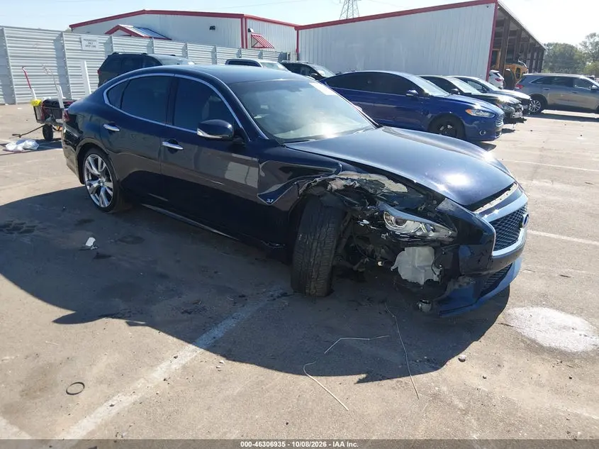 Infiniti Q70 3.7 2017