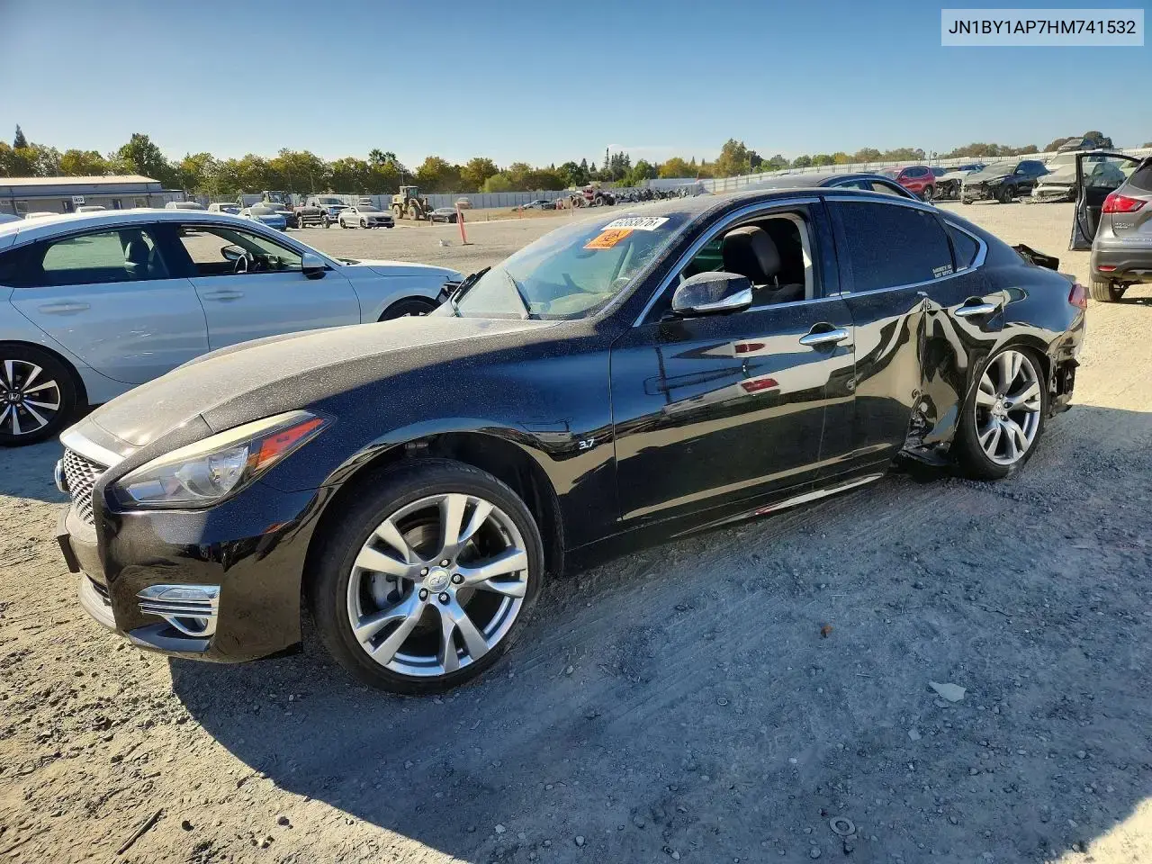 Infiniti Q70 3.7 2017