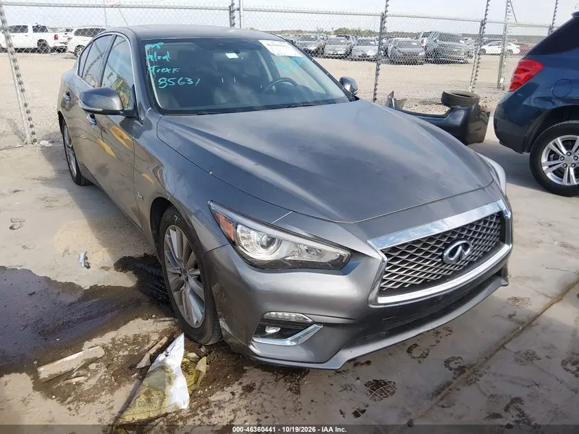 Infiniti Q50 3.0T Luxe 2019