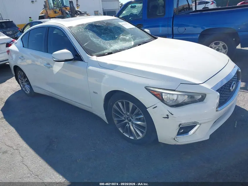 Infiniti Q50 3.0T Luxe 2019