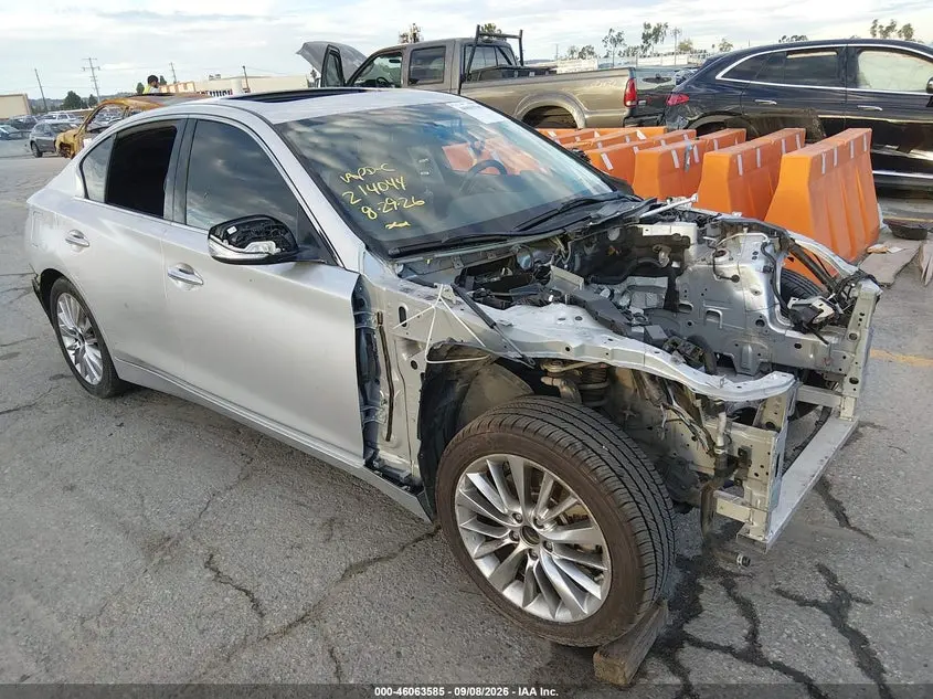 Infiniti Q50 3.0T Luxe 2019